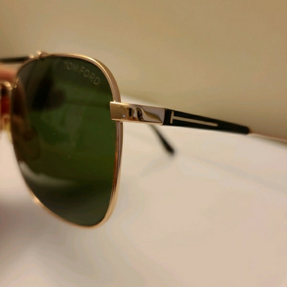 TOM FORD TF 377 28R EDWARD GOLD SUNGLASSES W/CASE - Picture 3 of 7